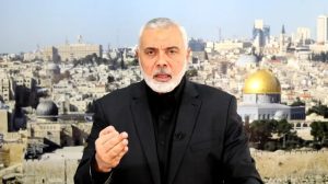 Ismail Haniyeh, chef du bureau politique du mouvement Hamas, a appelé les élites arabes à travailler sur plusieurs voies, dont la première est une participation réelle à la bataille existentielle en cours, la création du Front arabe pour soutenir la résistance et la formation d’une Alliance pour la liberté et la justice pour la Palestine, dans le cadre de la voie de l'élargissement du cercle de solidarité internationale avec la Palestine, ainsi que de la voie de la guérison des blessures du peuple palestinien.