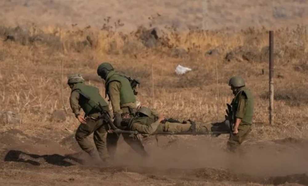 Lundi, les médias hébreux ont confirmé que 9 officiers et soldats de l'armée d'occupation avaient été tués et d'autres blessés lors de deux attaques distinctes dans la bande de Gaza au cours des dernières 24 heures.