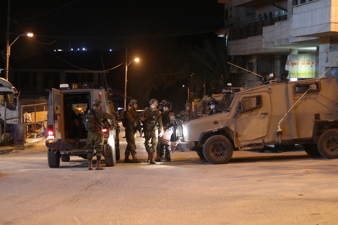 envahissement des forces d'occupation