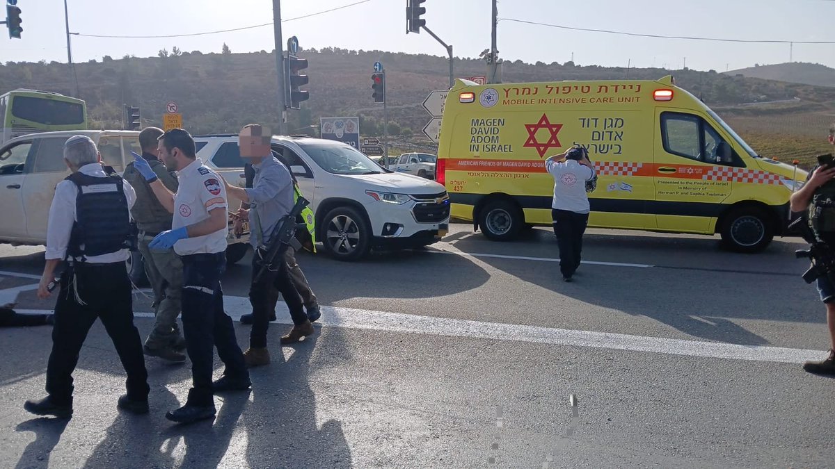 attaque à la voiture-bélier en Cisjordanie