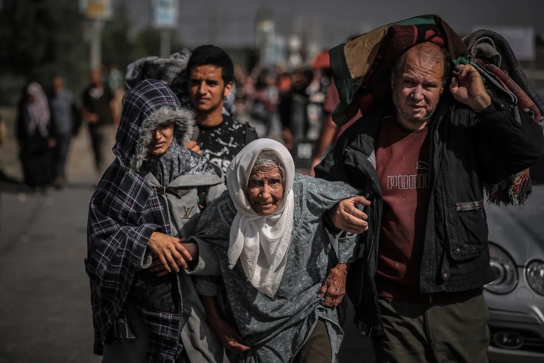 les civils déplacés par force à Gaza